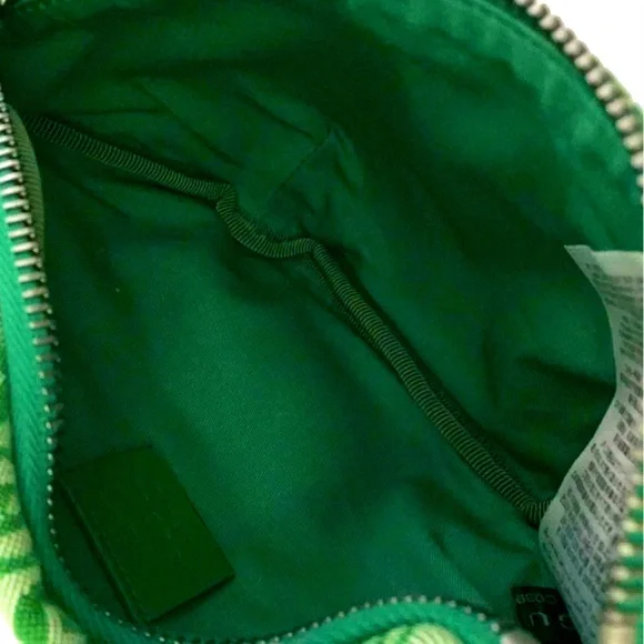 NEW Gucci Green and Red Belt Bag BUM WAIST WITH TAGS AND DUSTBAG - Picture 10 of 12